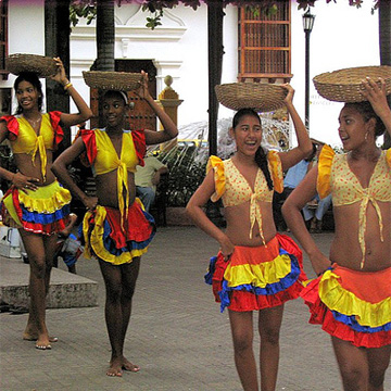Folklore Plaza Santo Domingo, Cartagena